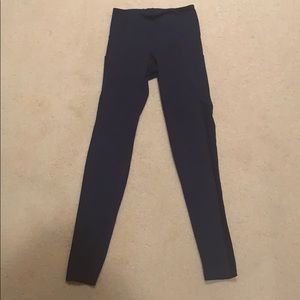 Navy mesh leggings